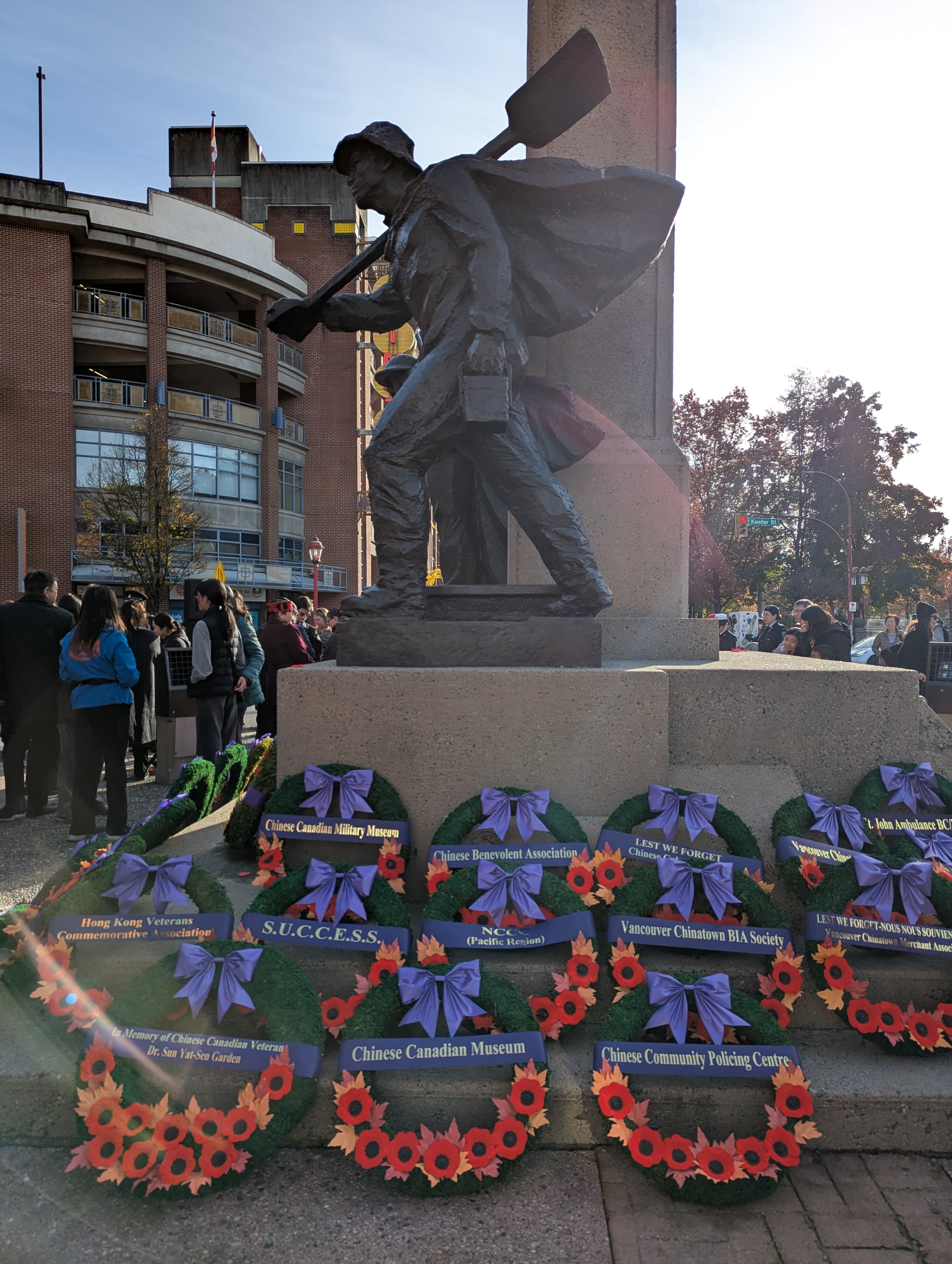 PXL 20251111 212919314